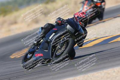 media/Nov-06-2023-Moto Forza (Mon) [[ce023d0744]]/3-Intermediate Group/Session 3 (Turn 16)/